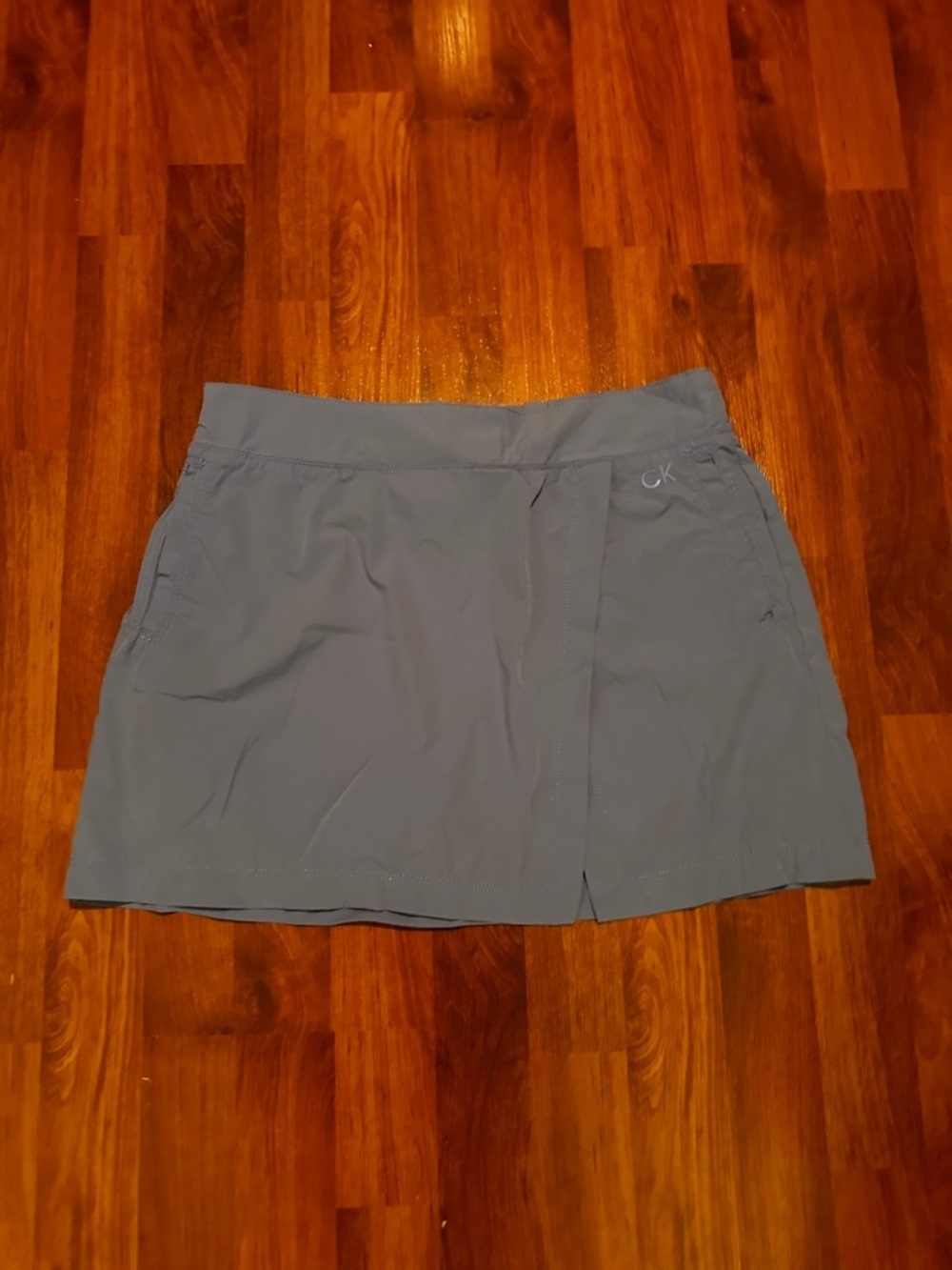 Calvin Klein Blue performance Athletic Skirt with Built-in Shorts size medium